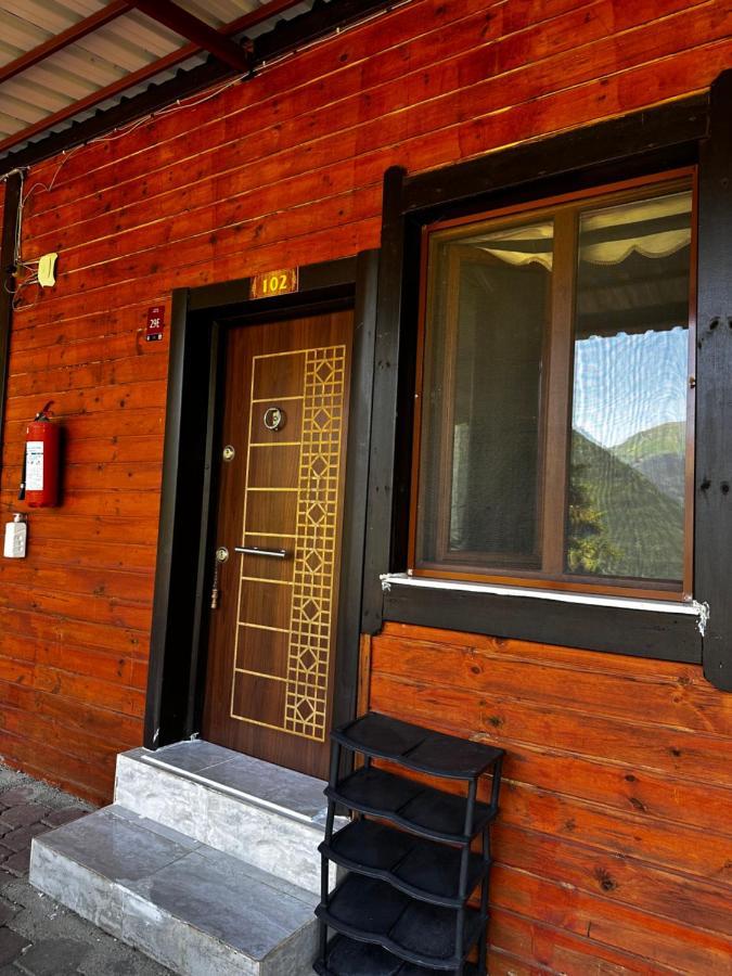 Aparthotel Maneviga Cafe & Apart Uzungöl Zewnętrze zdjęcie